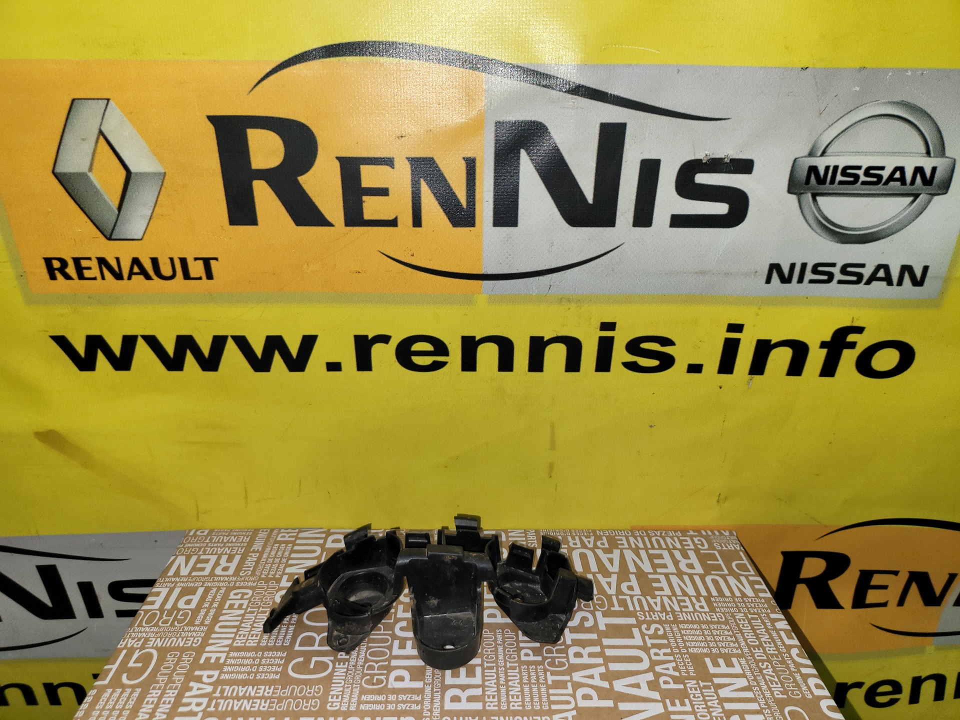 Рено Каптур заглушка торпеды НОВАЯ оригинал 684927841R